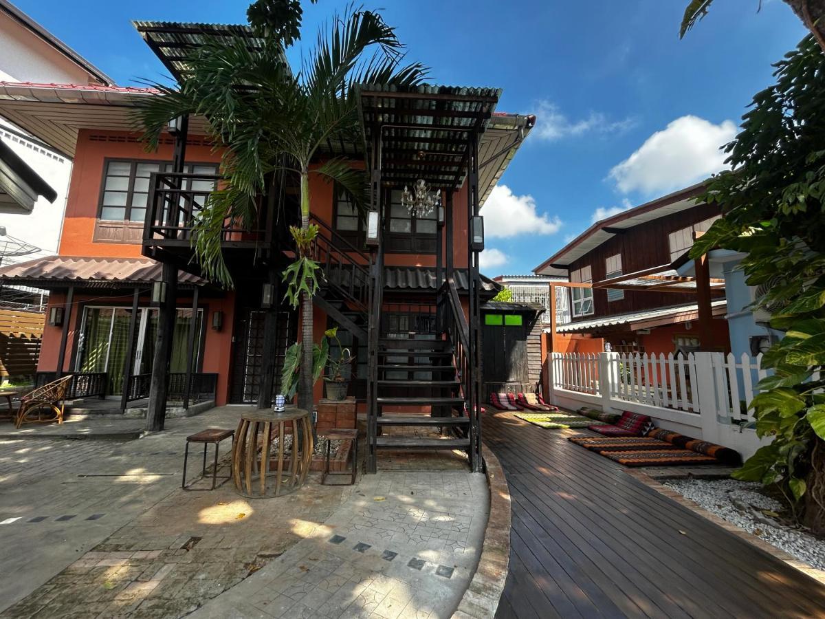 Villa'S Homestay Τσιάνγκ Μάι Εξωτερικό φωτογραφία
